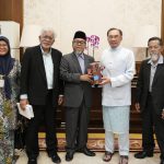KUNJUNGAN HORMAT KE PEJABAT PERDANA MENTERI MALAYSIA